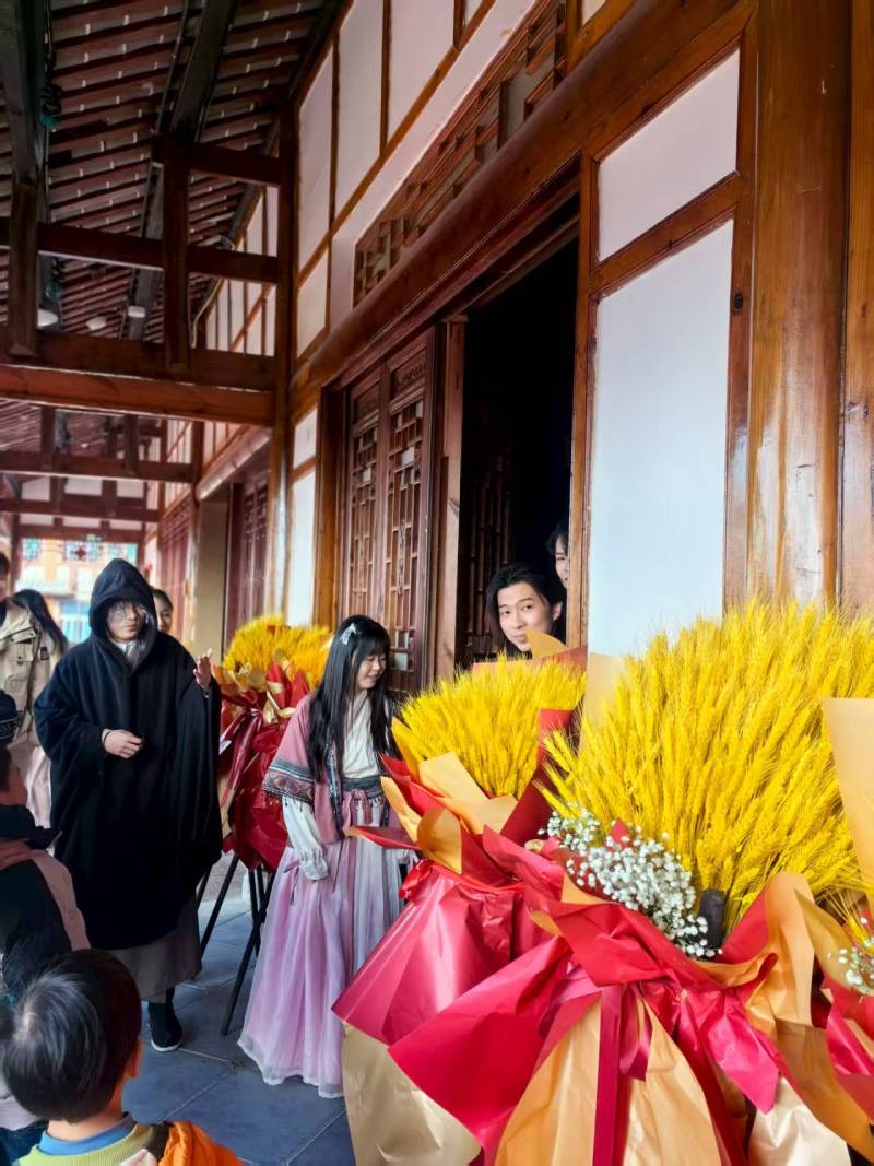 沉浸赋能：沙湾区景区演艺的差异化突围之路